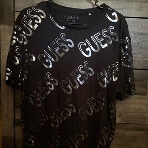 XL Black & Chrome GUESS T-shirt